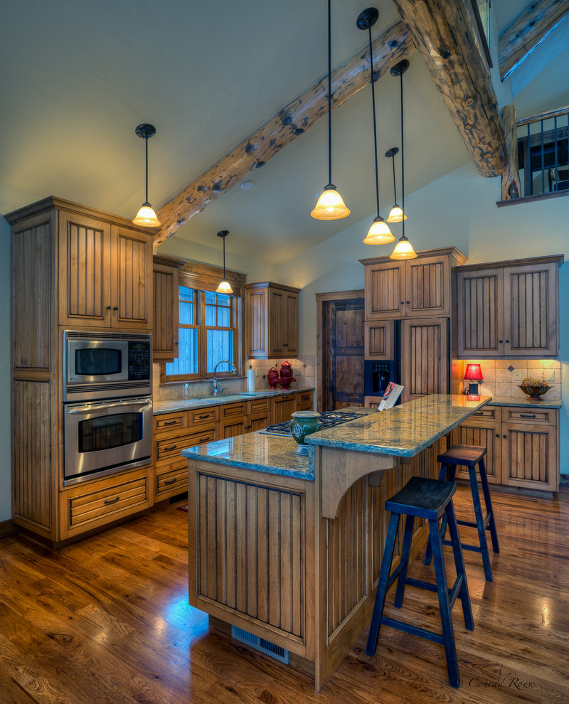 Kitchen - rustic kitchen idea