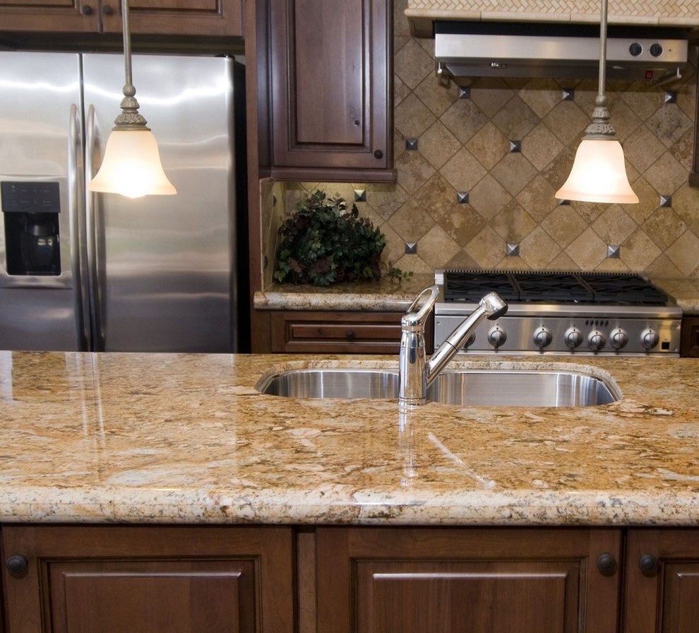 Kitchen - transitional kitchen idea in Baltimore