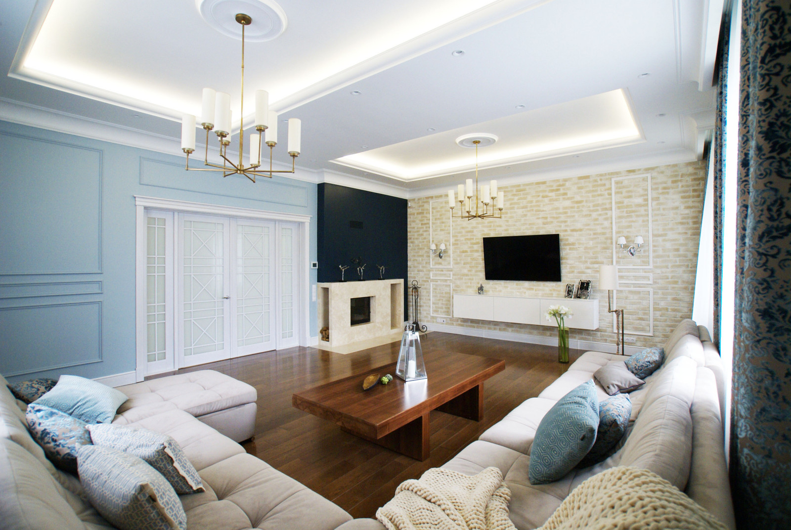 Резиденция в КП «Бородки», 660 м2. Брат