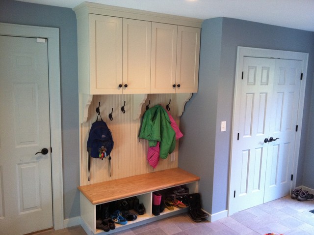 CustomWorks Contracting, LLC american-traditional-entry