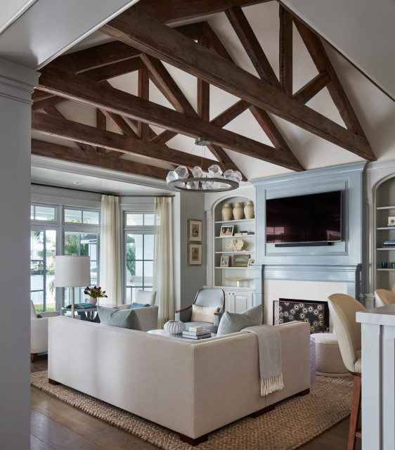 Transitional Family Room nyklassisk-alrum