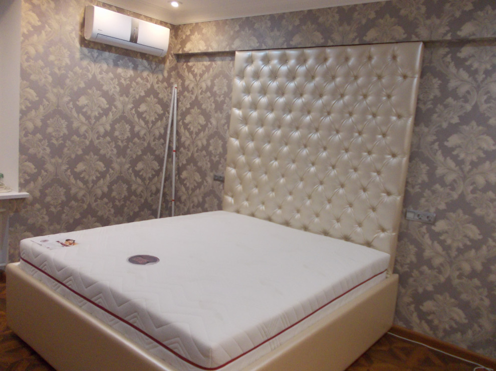 Кровати в каретной стяжке