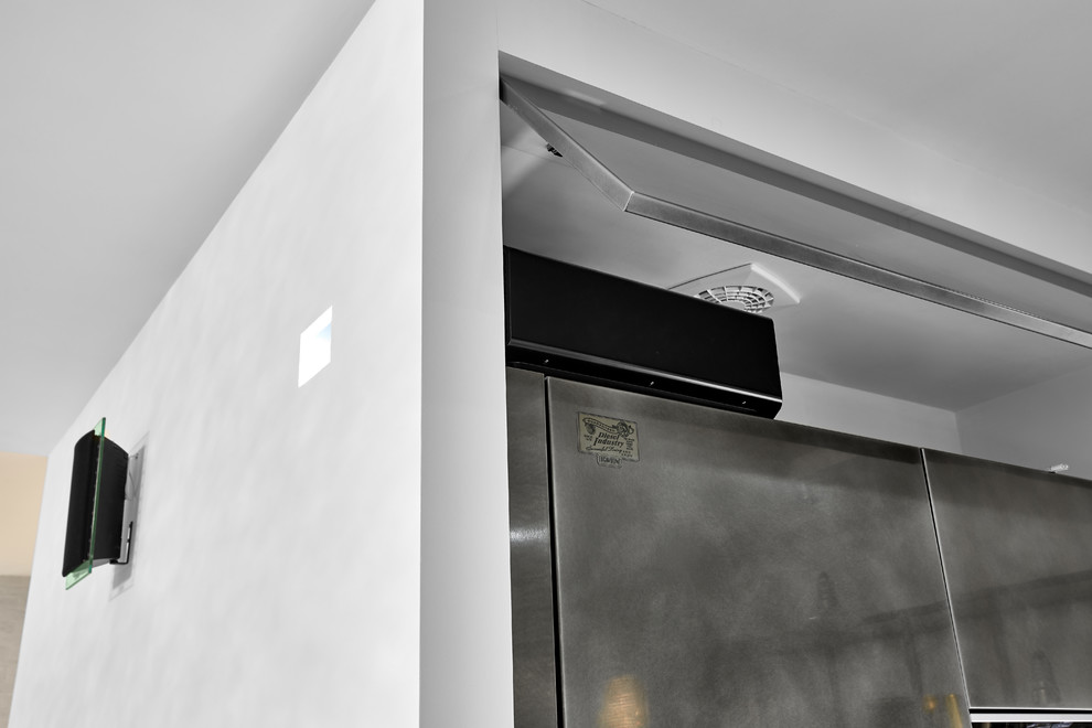 Кинотеатр с камином