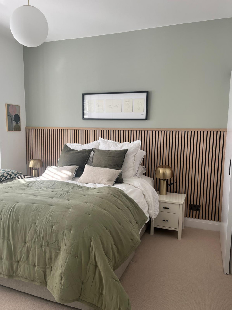SURREY FAMILY HOME