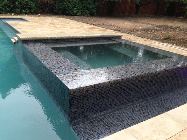 Sample Spas contemporaneo-piscina