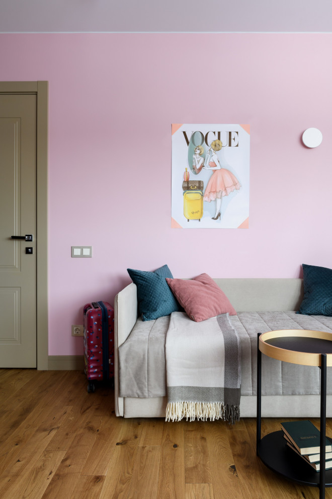 Квартира 100м2, общая кухня столовая и 2-е детские