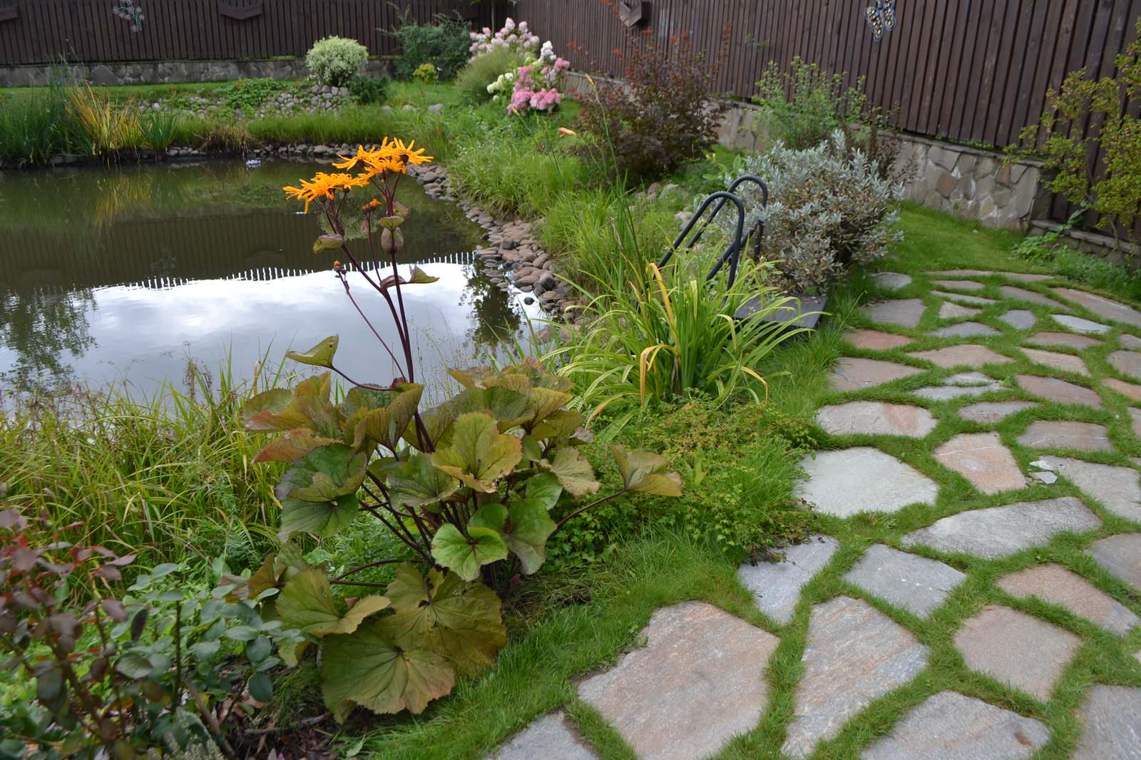 Пошаговое мощение из натурального камня