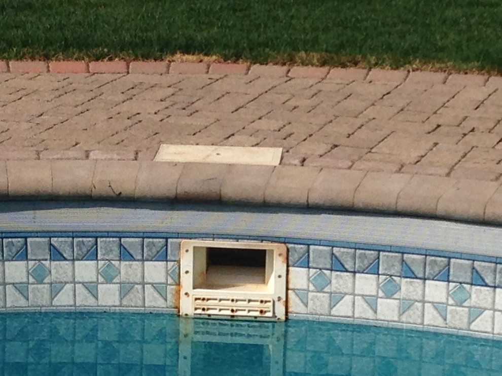 Example of a transitional pool design in Ottawa