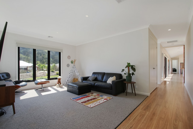 Lambourne residence Wodonga contemporary-vardagsrum
