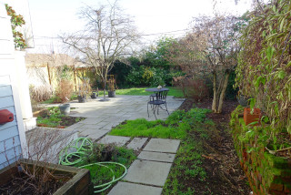 Before and After: 3 Beautiful Edible Gardens Rise From the Ground (11 photos)