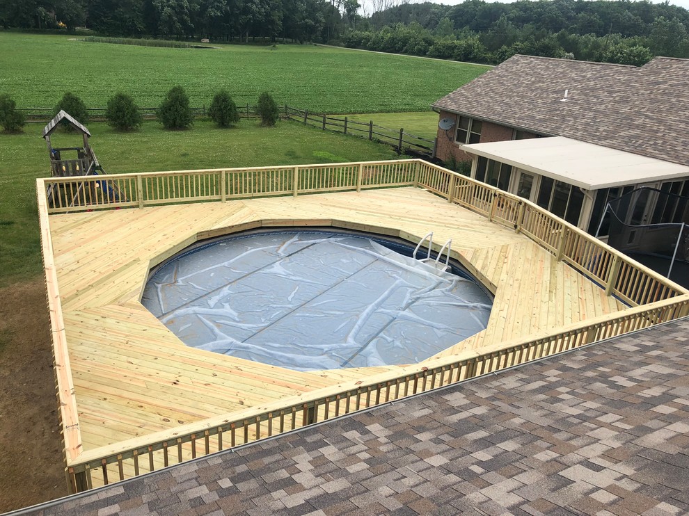 Deck - large deck idea