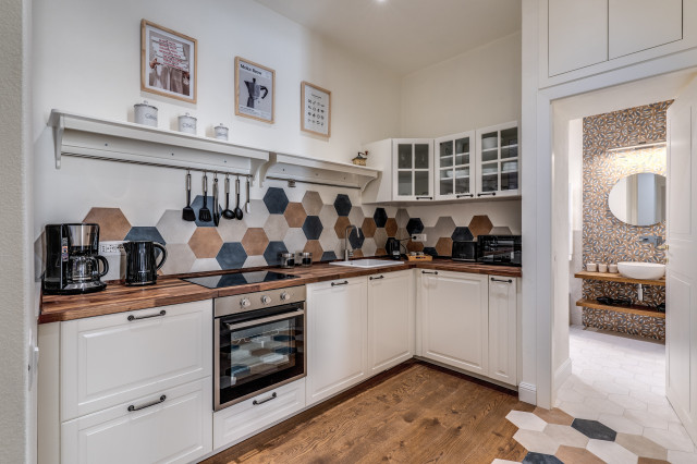 SANT'ONOFRIO midcentury-kitchen