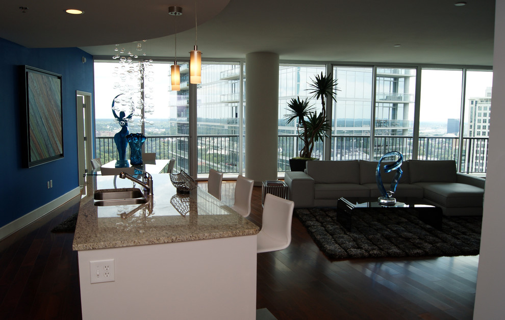 Contemporary living room in Atlanta.