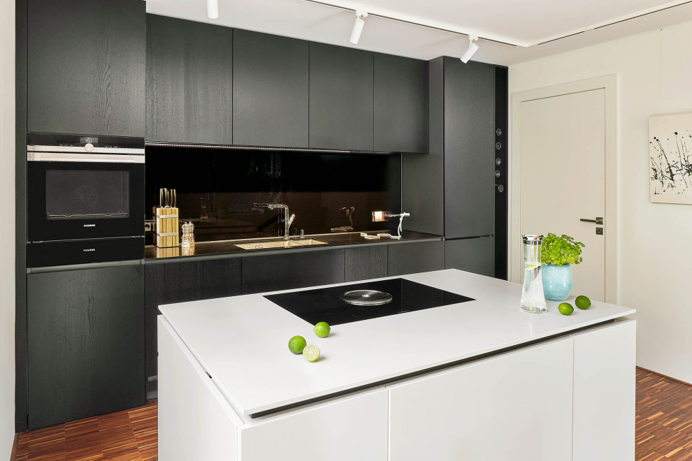 Moderne Küche in Sonstige