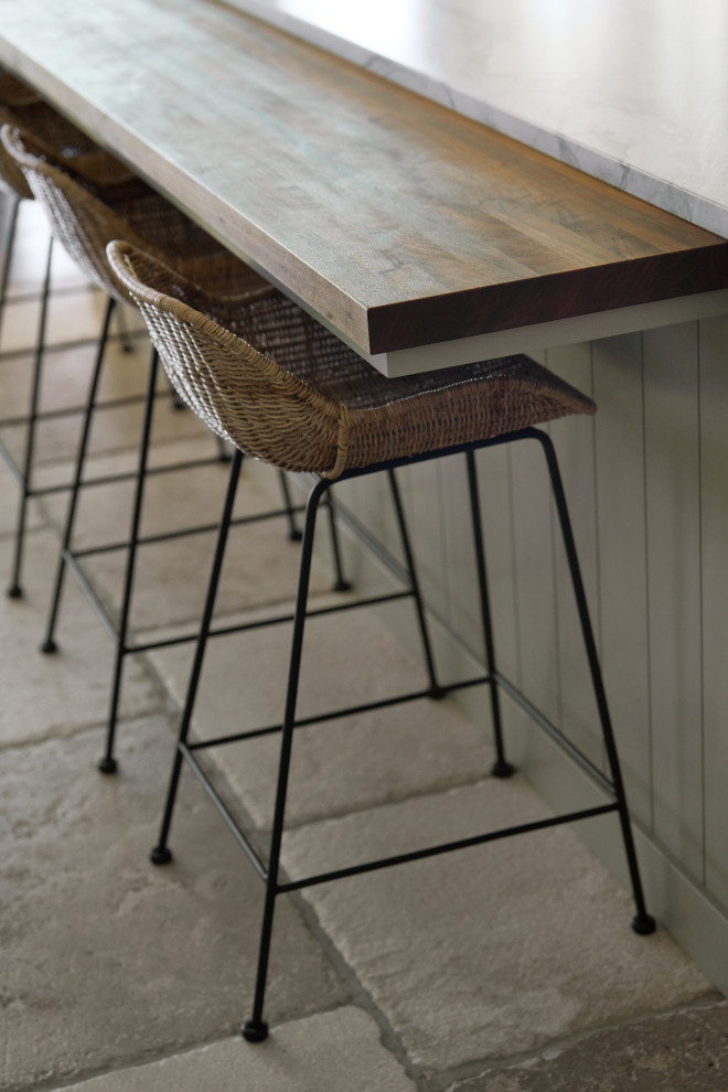 Quaint Lake House Cottage - Lake Michigan