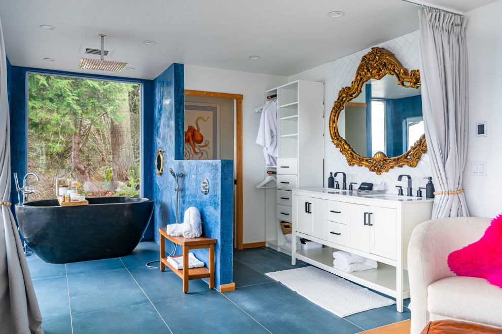 Waterfront Airbnb in Kingston Contemporary Bathroom Seattle by