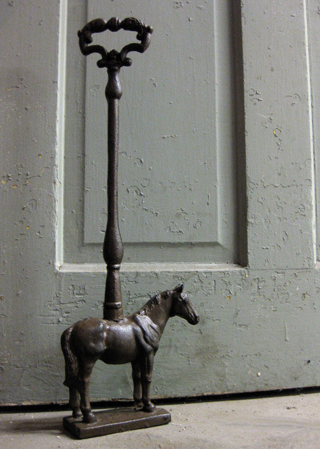 Rustic Cast Iron Horse Door Stop