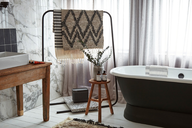 Houzz of 2018 transitional-bathroom