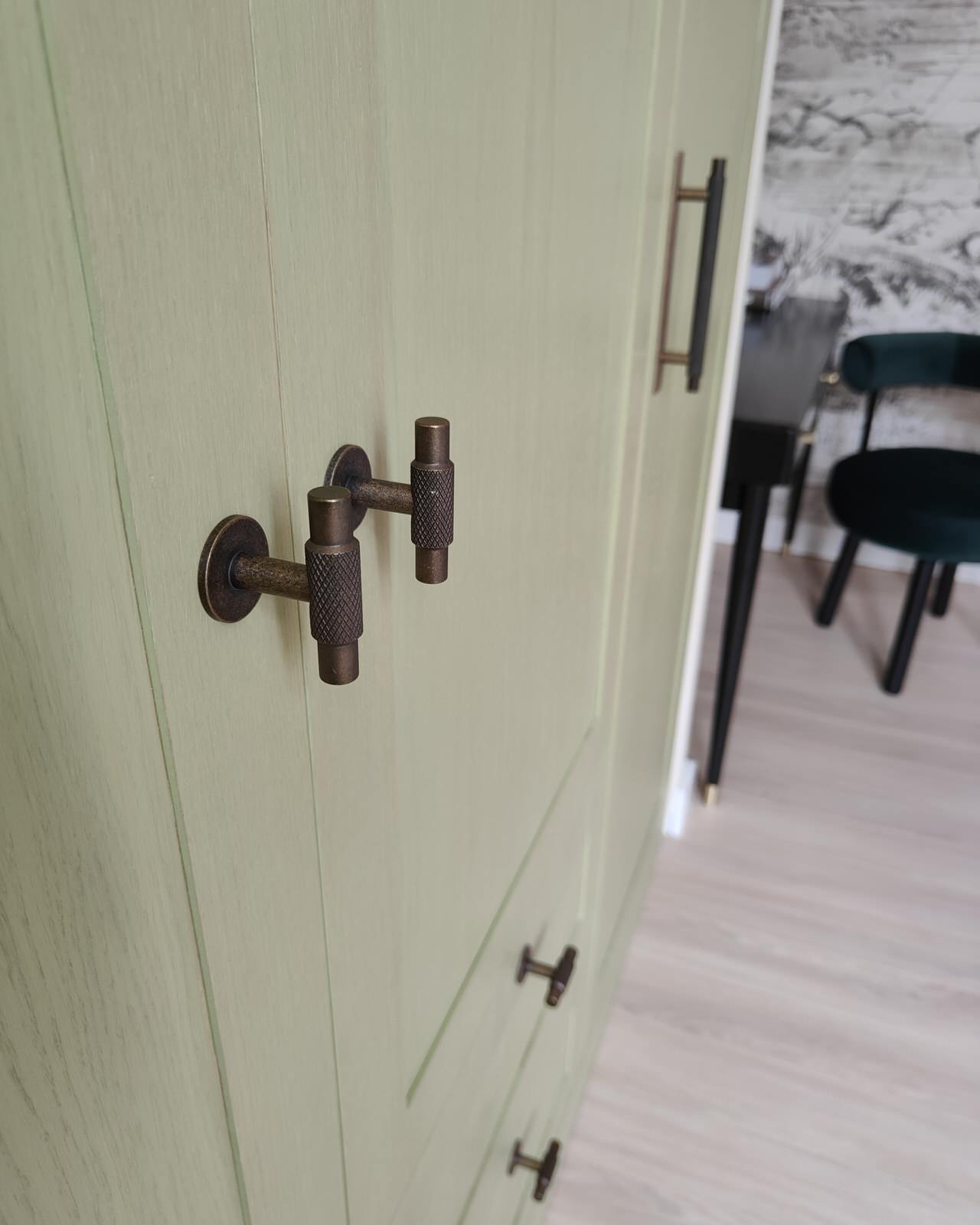 Kairis. Асеновец