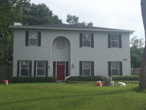 What color to paint ugly exterior arch?