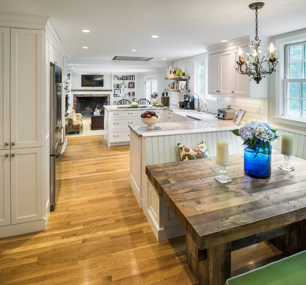 Kitchen - transitional kitchen idea in Providence
