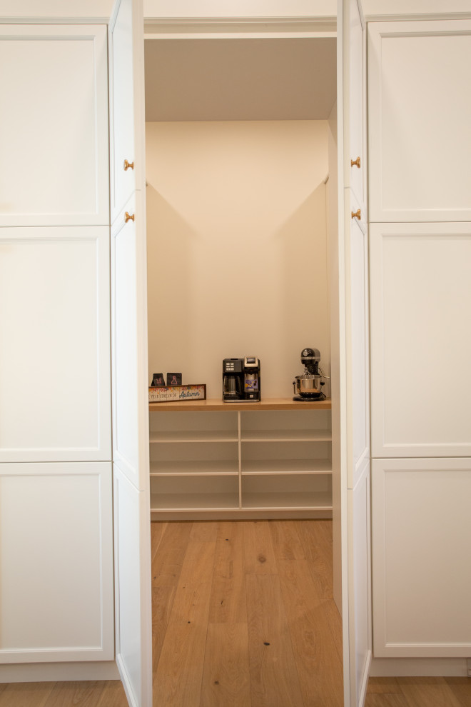 Desert Blume, Cypress County, Medicine Hat Dream Home Country