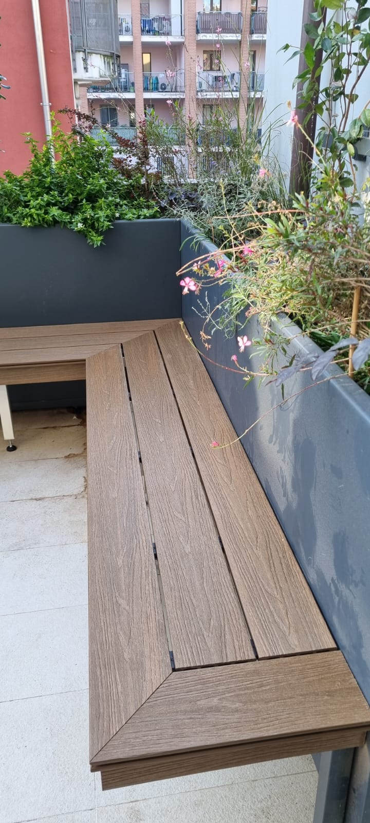 Realizzazione Terrazza dai sapori mediterranei