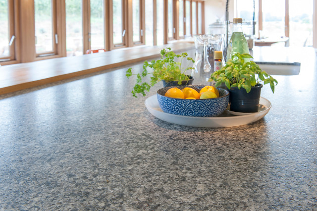 Granite Worktop klassisch-modern-kueche
