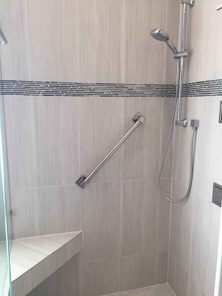 Solomon master bathroom renovation