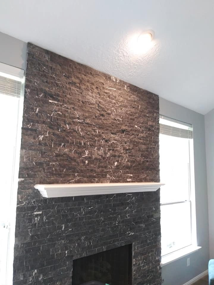 Home design - transitional home design idea in Houston