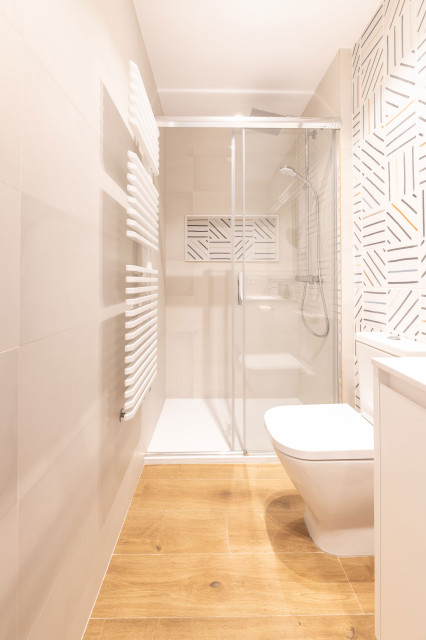 REFORMA PISO RUBI modern-badezimmer