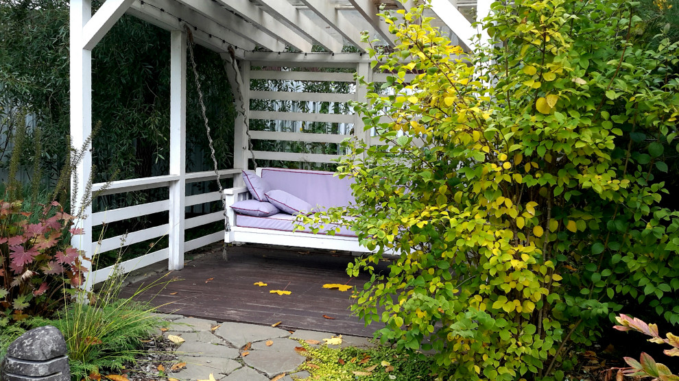 Сад на краю деревни.