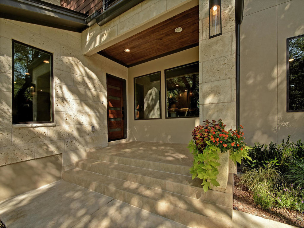 Inspiration for a transitional home design remodel in Austin