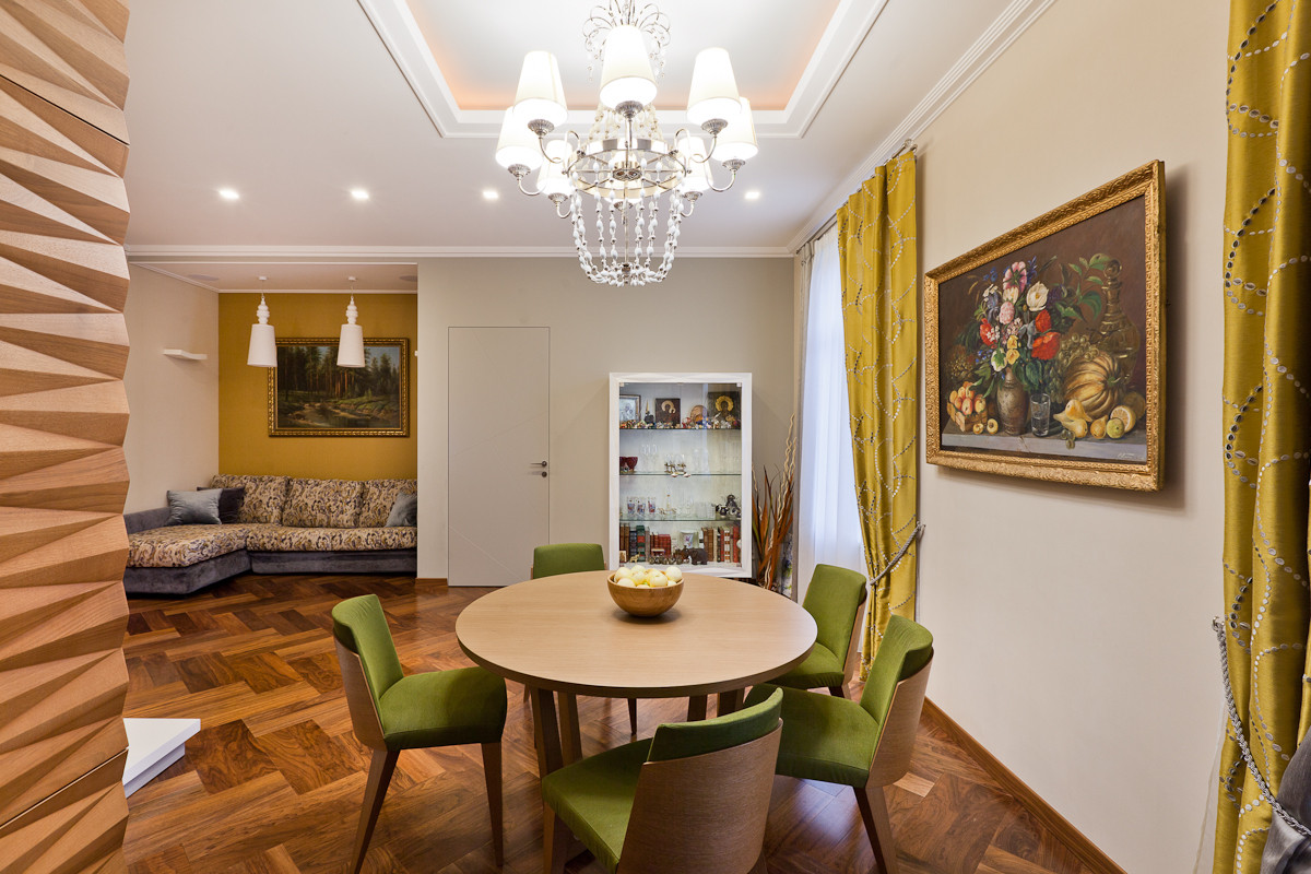 Картина, витрина, камень...