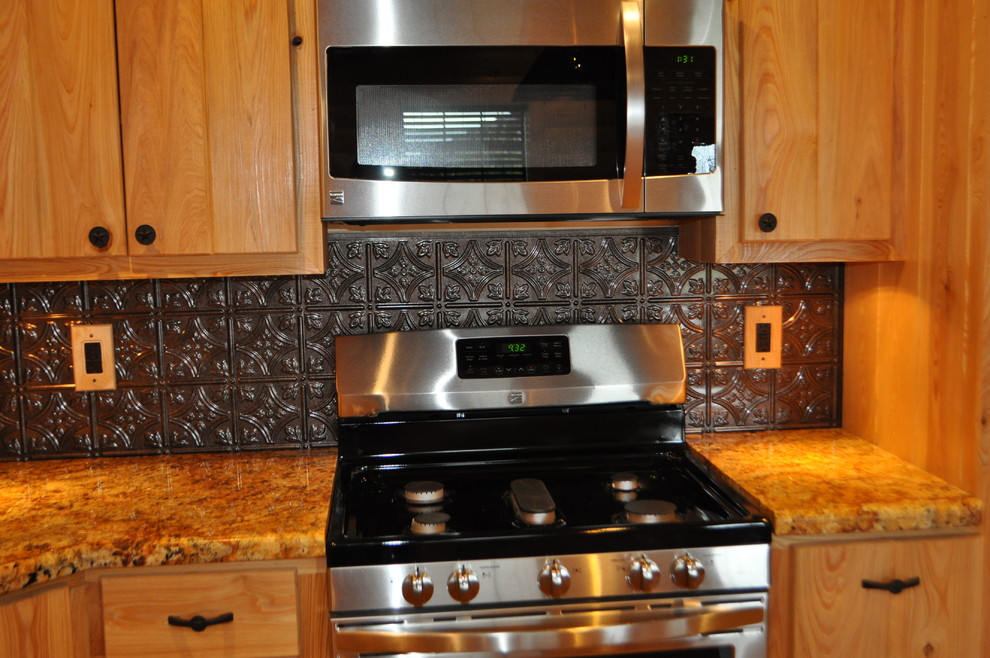 Inspiration for a rustic kitchen remodel in Austin