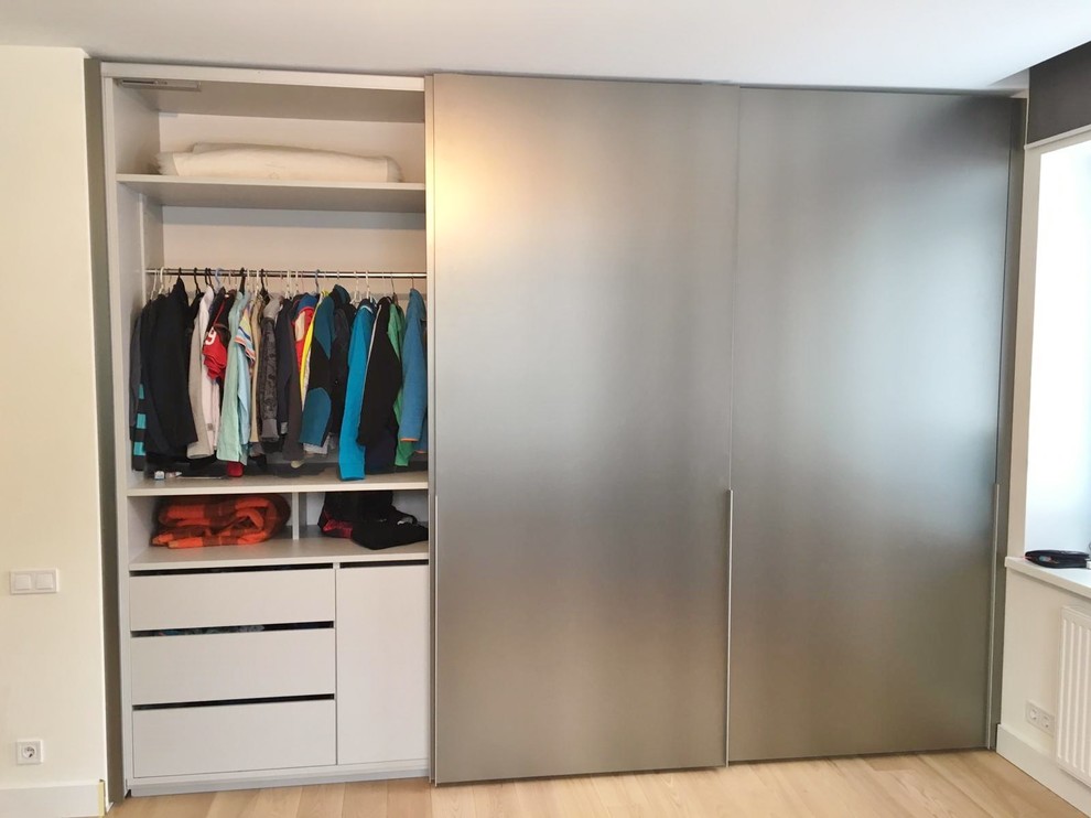 Metal Sliding Door Wardrobe