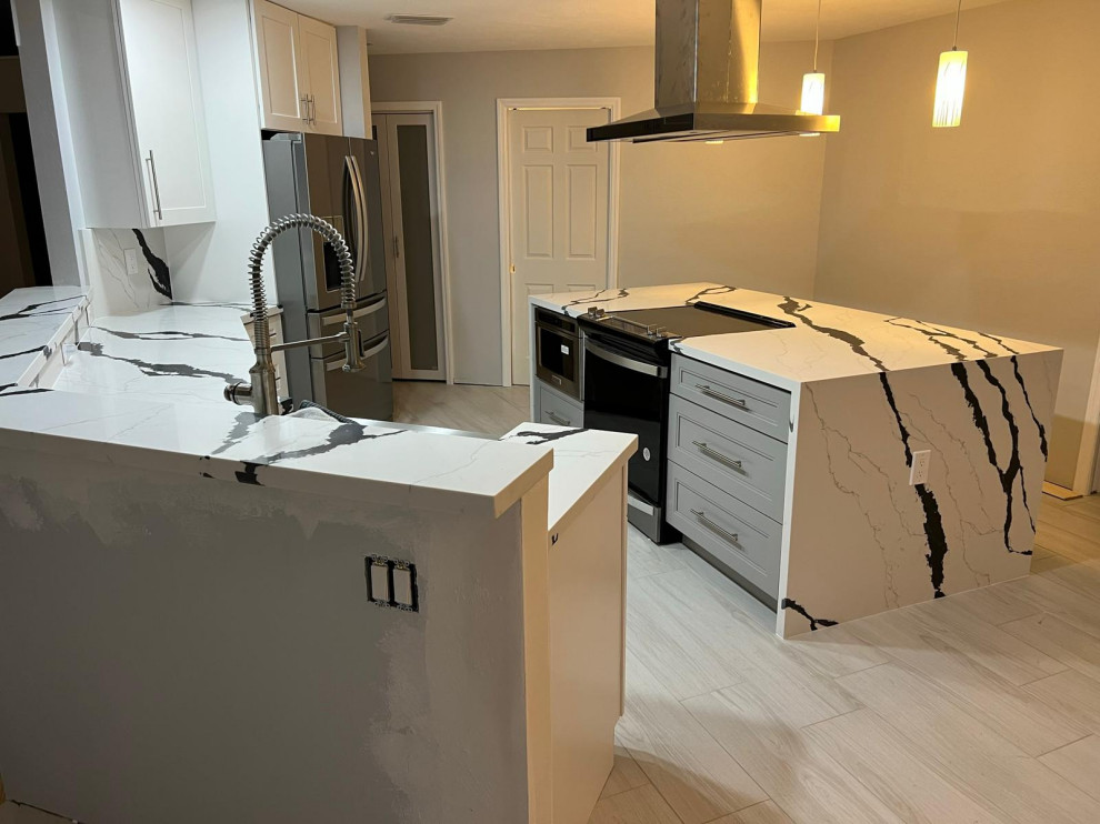 White and Grey modern kitchen