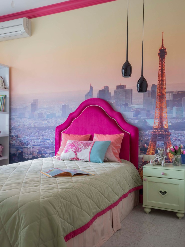 Утро в Париже