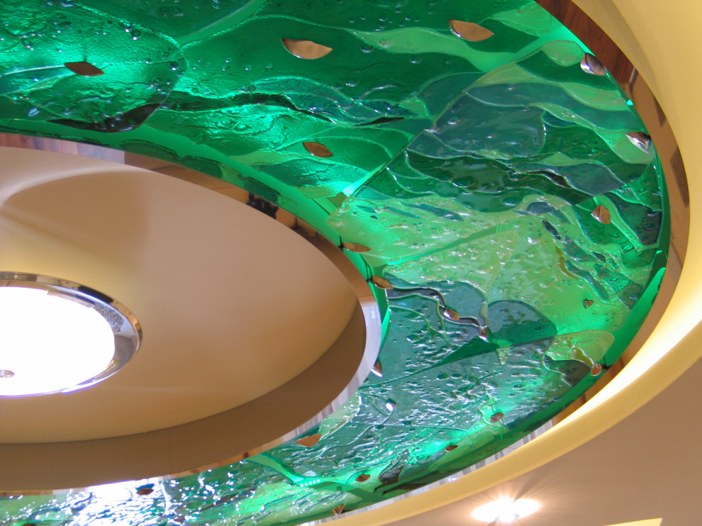 Интерьер кв. по адресу: Ул. Б. Академическая, Д.15. Стеклянный витраж