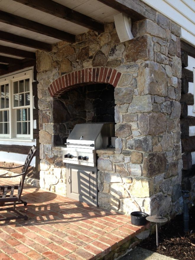 Outdoor Fireplaces, Firepits and Grills