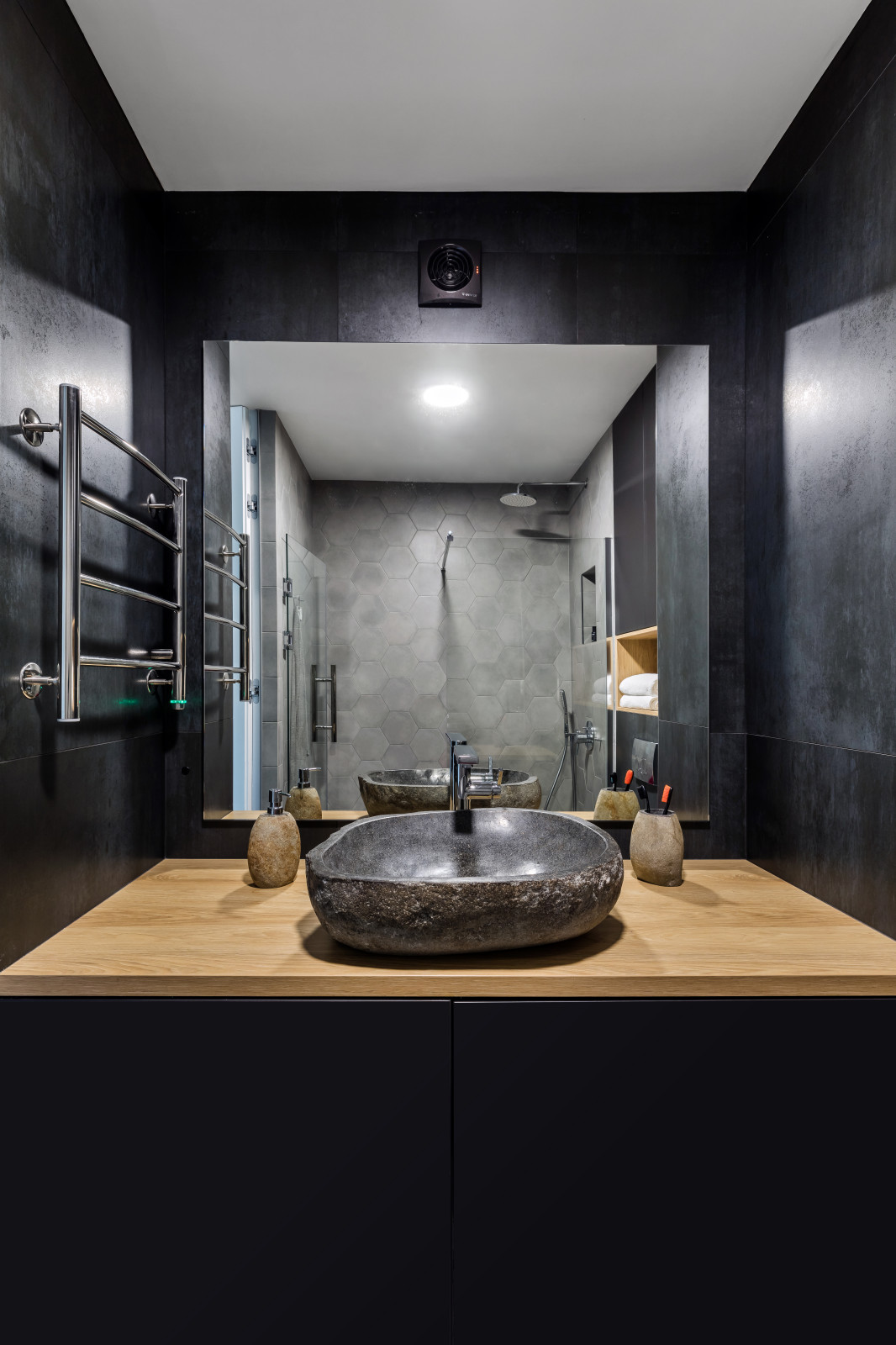 Черно-белый интерьер