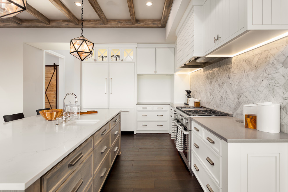 Minimalist kitchen photo in Miami