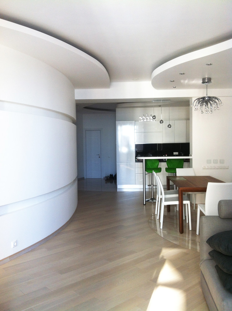 Больше дневного света.