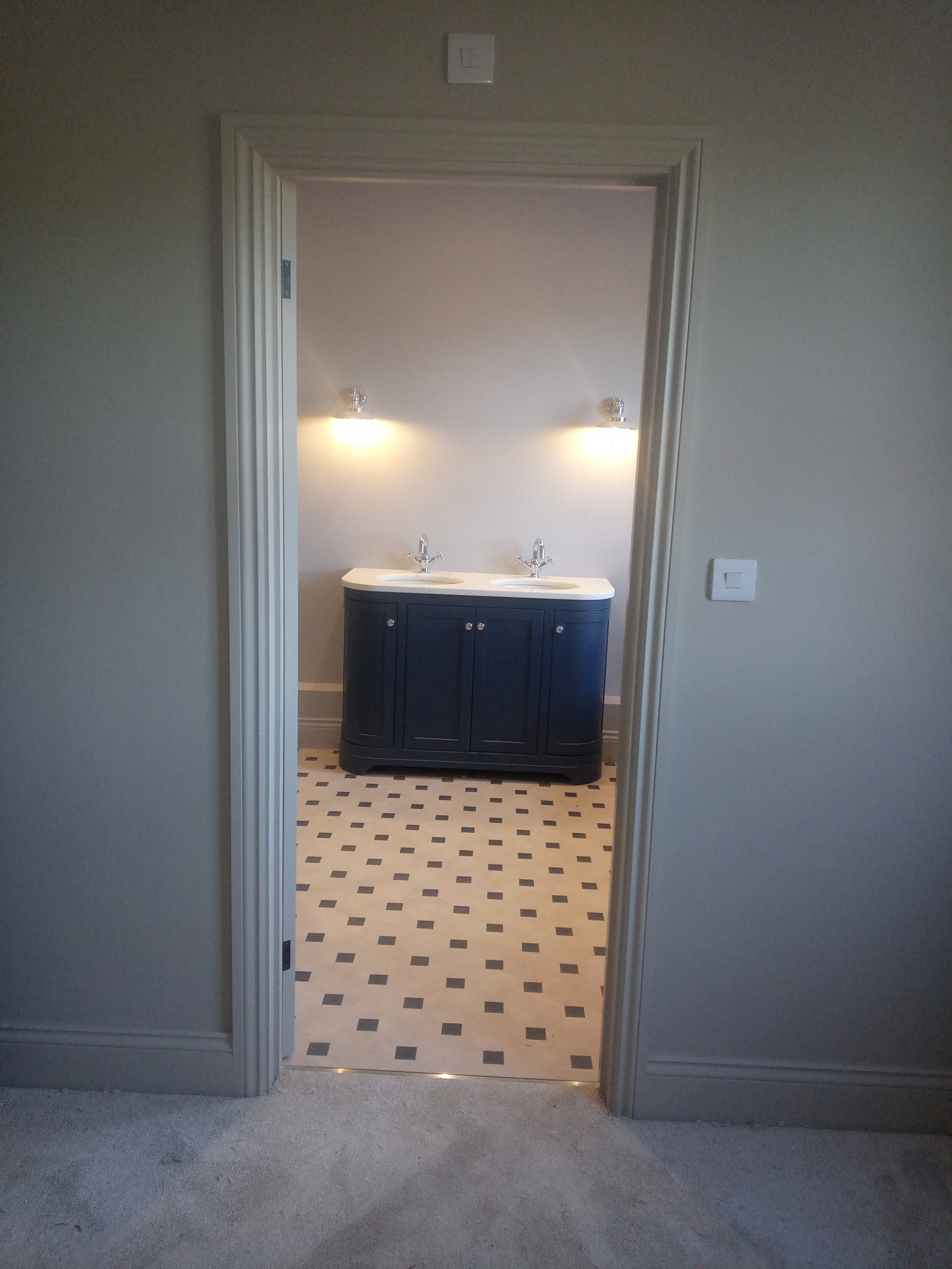 Kitchens and Bathroom Highlights