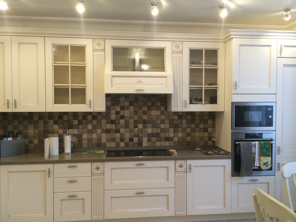 Кухонный гарнитур в классическом стиле