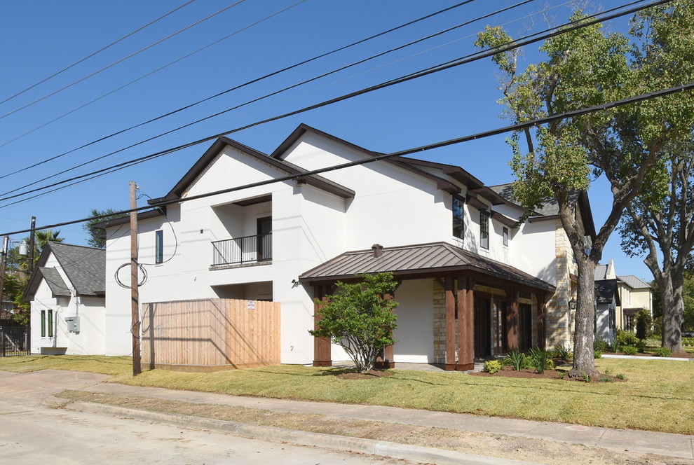 5422 Maple Street