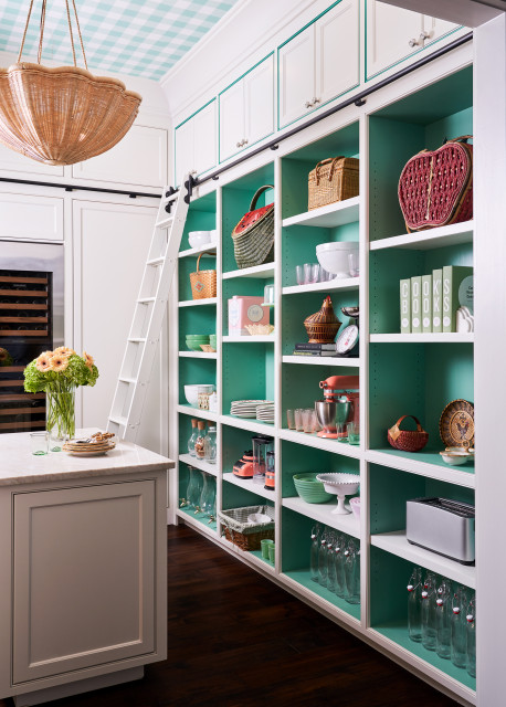 Eagle Shores beach-style-kitchen