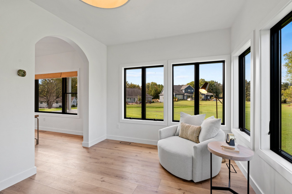 Home design - transitional home design idea