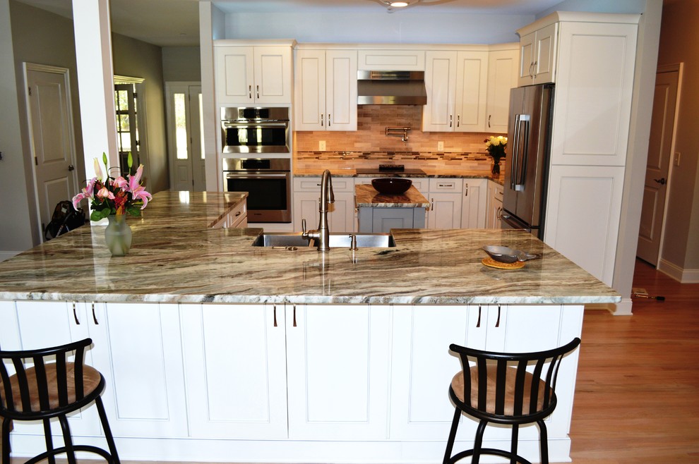 Transitional Farmhouse