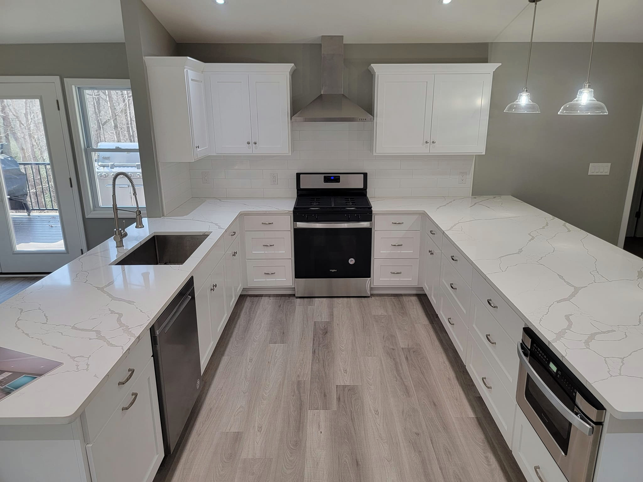 Inspiration for a kitchen remodel in New Orleans